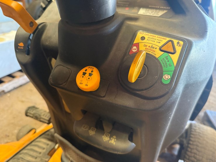 cub-cadet-1050-image-15