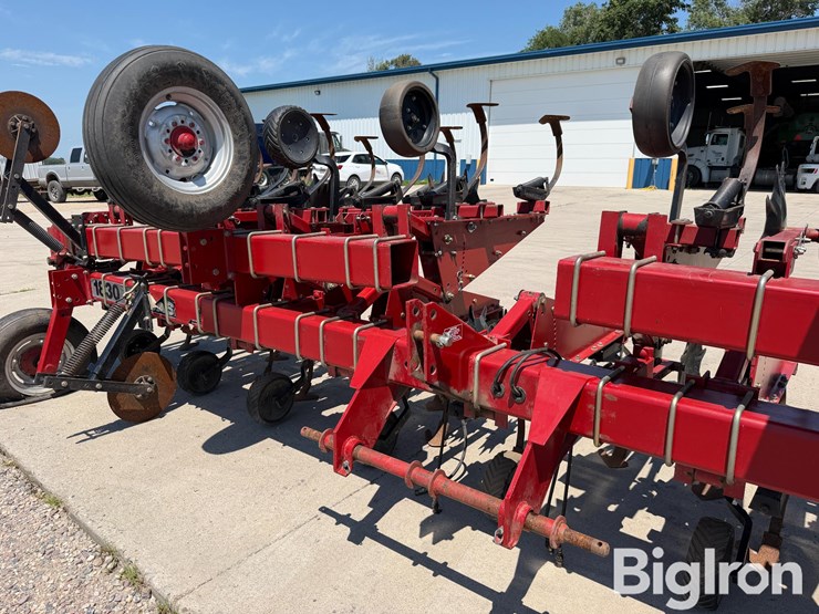 case-ih-1830-image-13