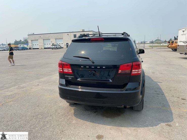 2015-dodge-journey-image-6