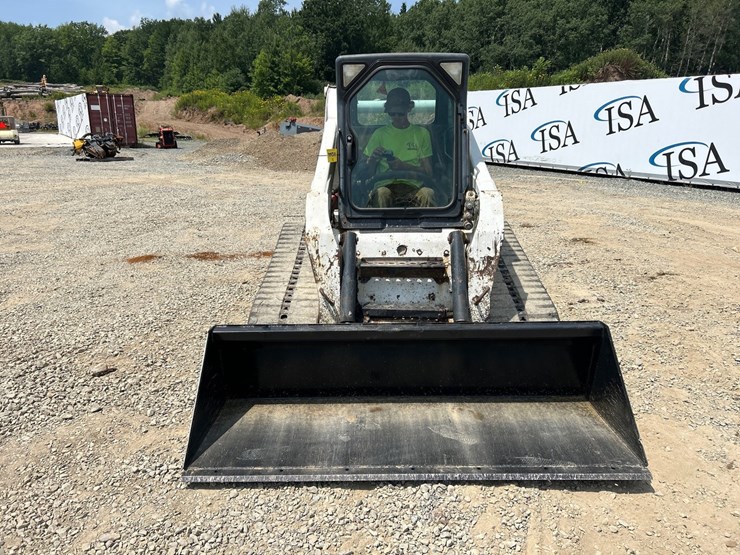 bobcat-t300-image-8