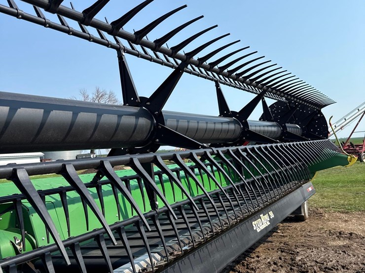 2018-john-deere-635fd-image-11
