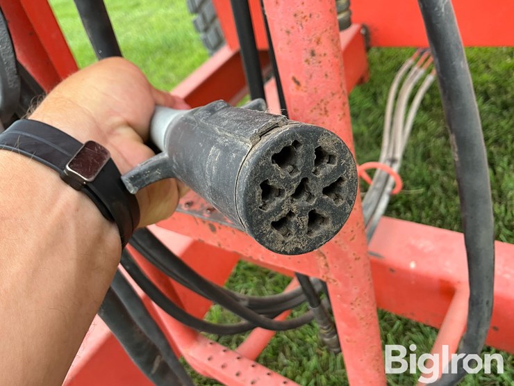 united-farm-tools-500-image-11