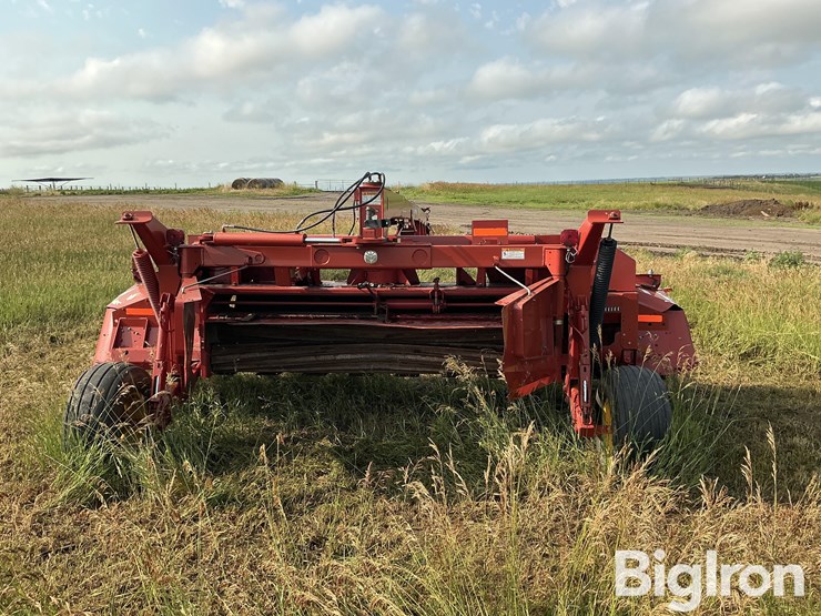 new-holland-h7460-image-6