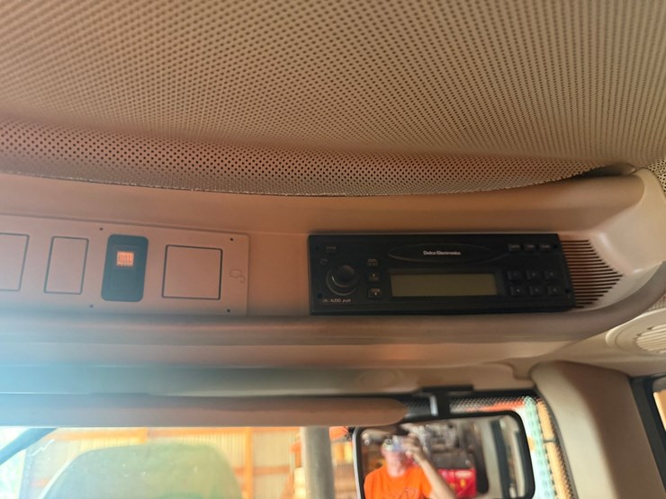 john-deere-6420-image-66