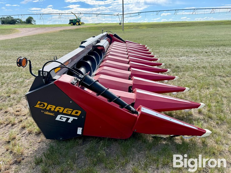2022-drago-gt-12-30-12r30"-corn-head-image-4