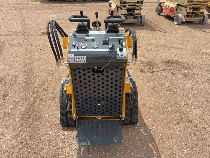 mini-2025-sdll60-skid-steer-image-9