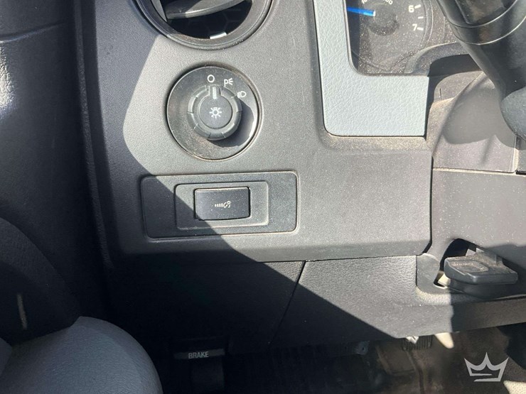 2014-ford-f150-image-15