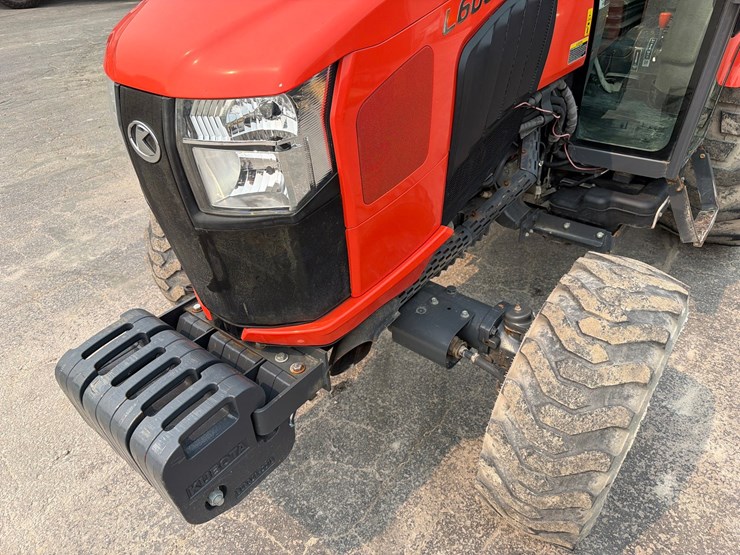 2021-kubota-l6060-image-9