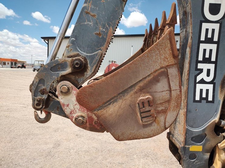 2016-deere-310sl-hl-image-19