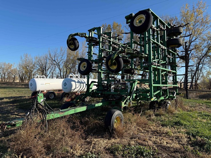 2010-john-deere-2410-image-1