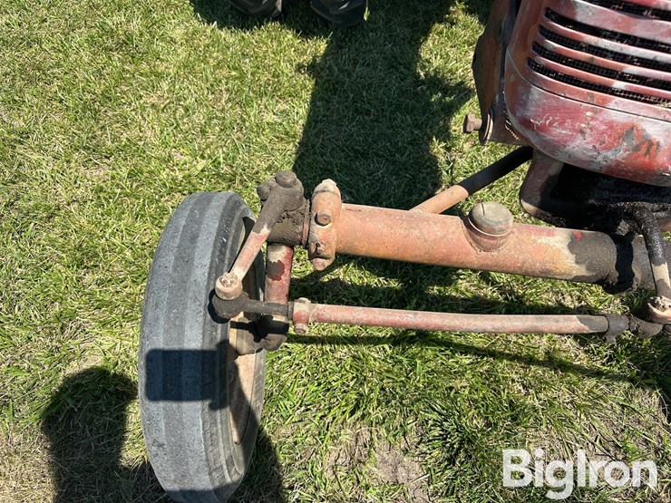 1949-farmall-c-2wd-tractor-w/axle-mount-duals-image-17