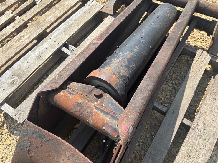#2277-•-omaha-standard-hydraulic-hoist-w/-cylinder-mount-image-5