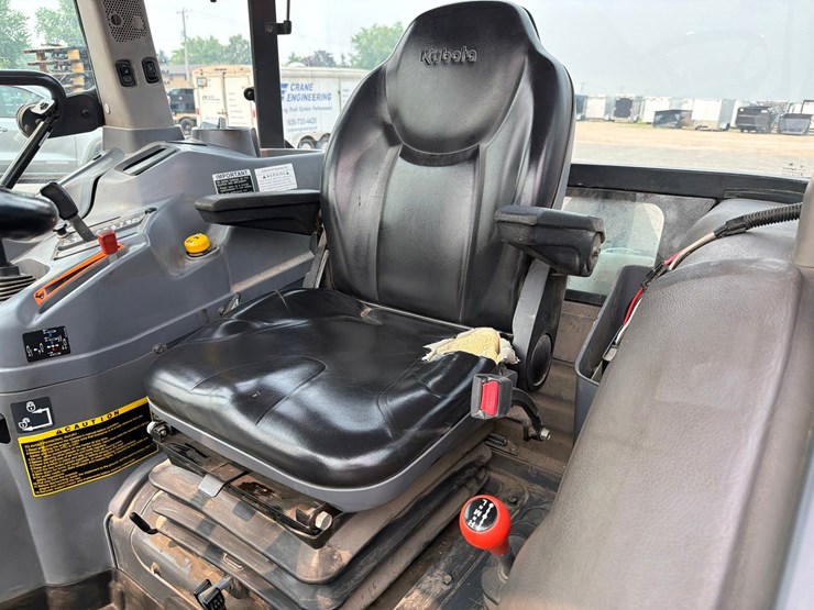 2021-kubota-l6060-image-24