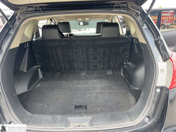 2013-nissan-rogue-image-21