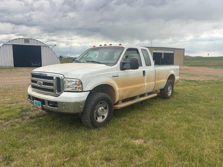 2005-ford-f250-image-1