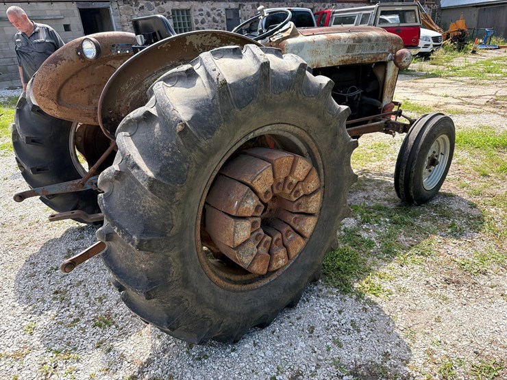 ford-881-image-5