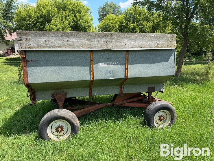 electric-150-bu-dump-wagon-image-4