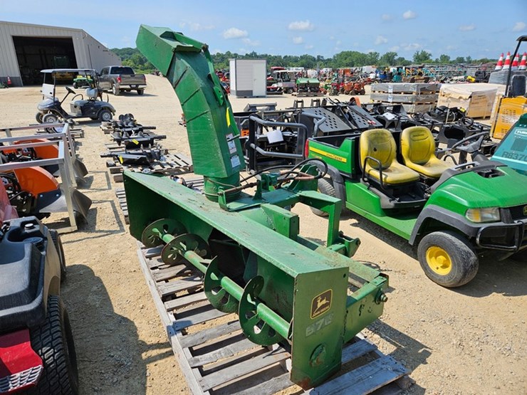 john-deere-676-image-1