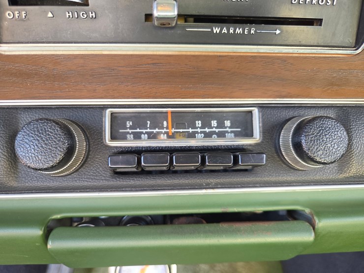 #1835-•-1972-dart-swinger-image-60