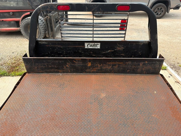 #1537-•-cadet-flatbed-truck-body-image-8