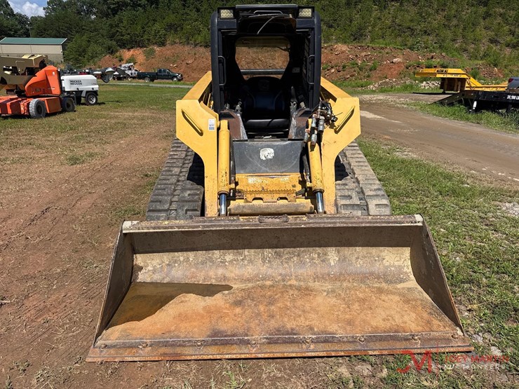 deere-ct332-image-7