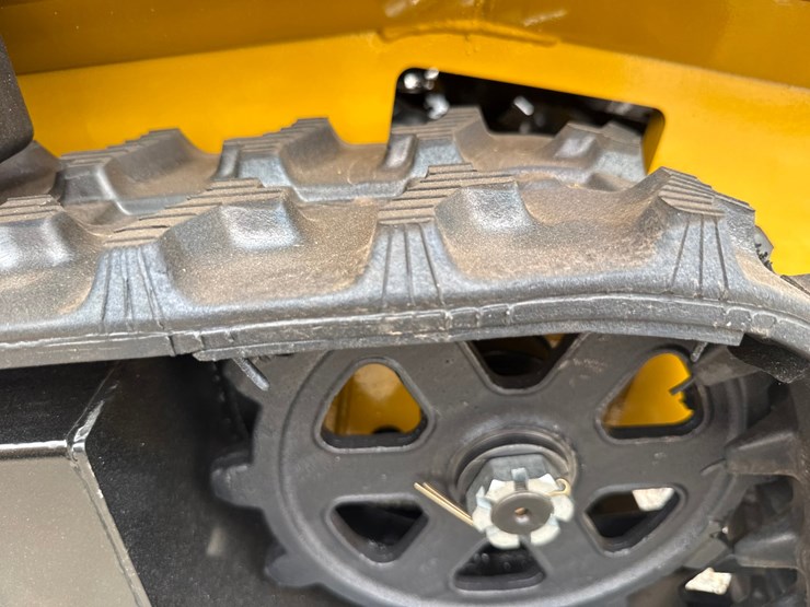 #5160-•-2026-agt-mx-crt23-mini-skid-steer-image-30
