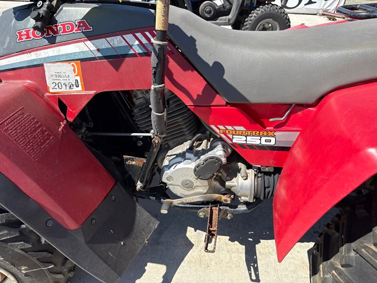 honda-fourtrax-250-image-16