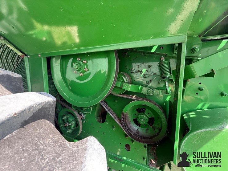 2009-john-deere-9670-sts-image-16