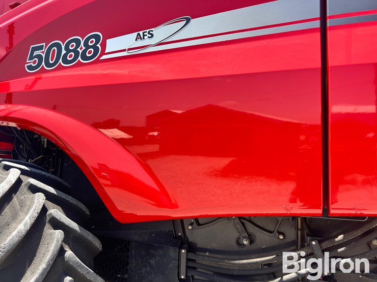 2009-case-ih-5088-image-18