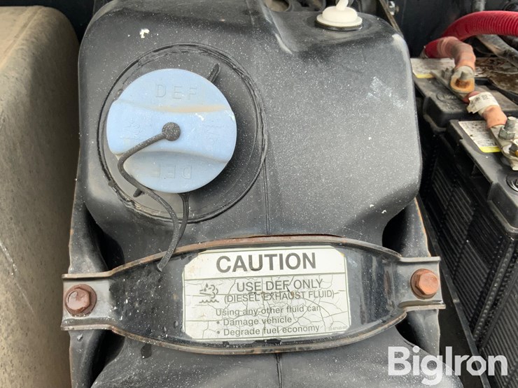 2012-massey-ferguson-730-image-13