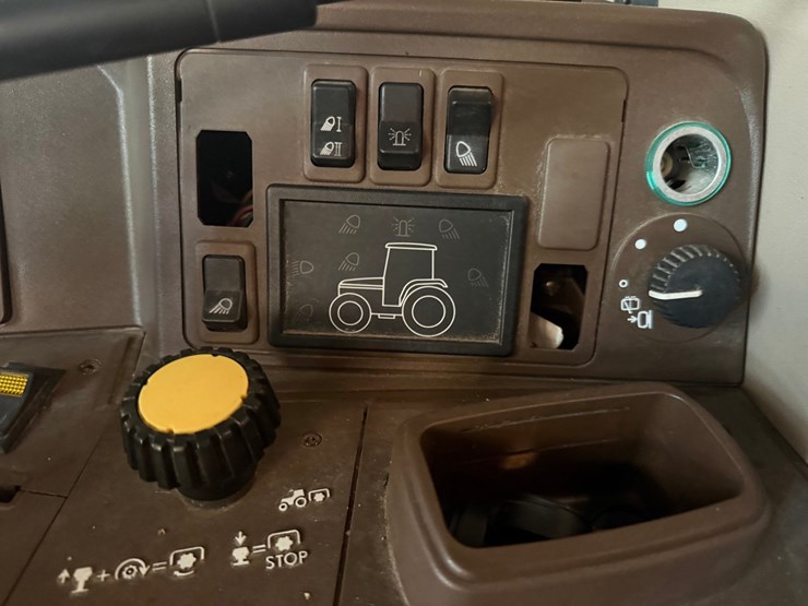 john-deere-6420-image-54
