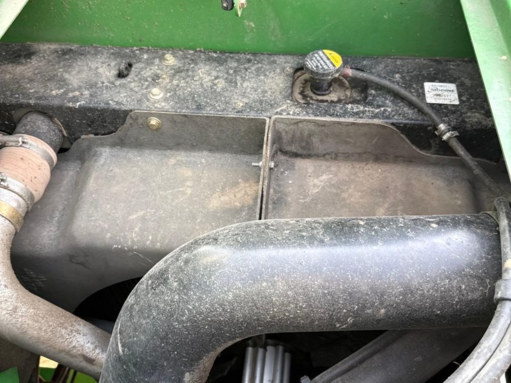 2011-john-deere-9770-sts-image-61