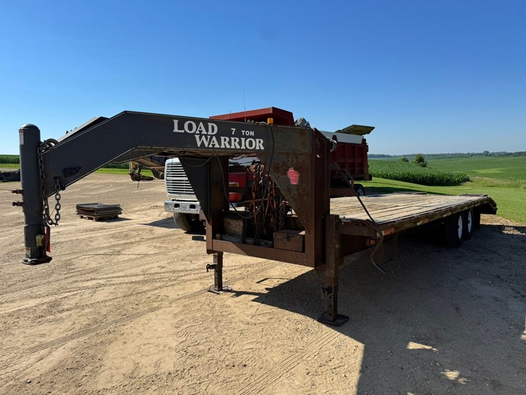 #1888-•-2004-friesen-welding-load-warrior-7-ton-gooseneck-trailer-image-1