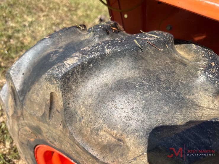 kubota-b8200-image-13