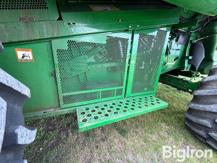 2010-john-deere-2010-image-16
