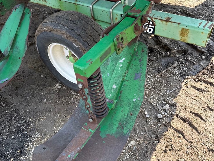 2012-john-deere-608c-image-25