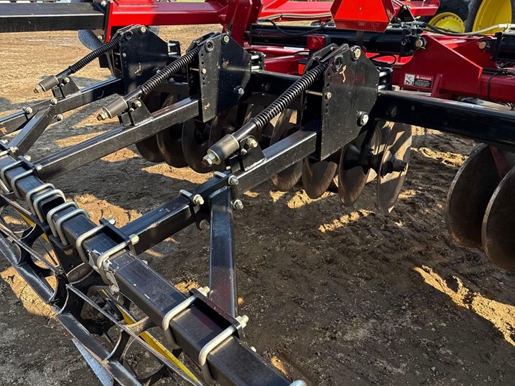 2012-case-ih-370-image-31