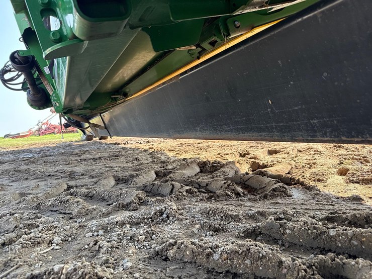 stud-king-38ft-tri-steer-header-cart-image-20