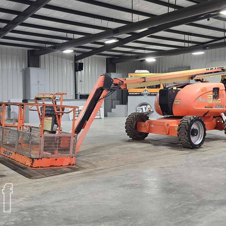 2006 JLG 600AJ