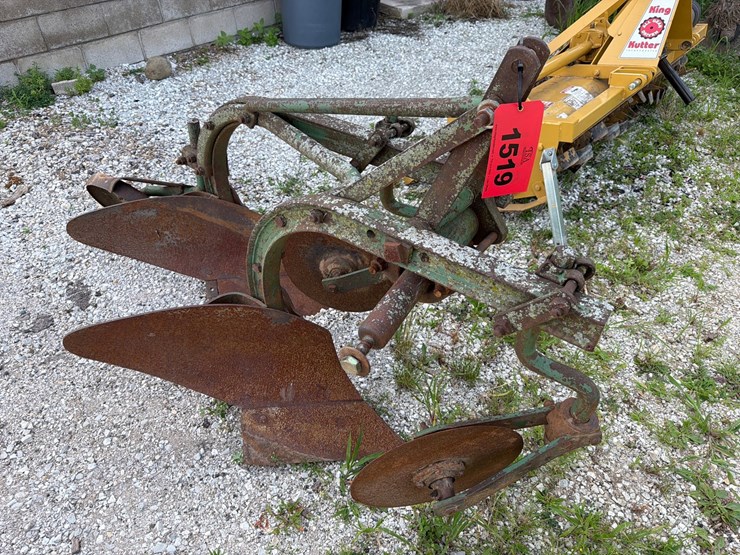 john-deere-2-image-2
