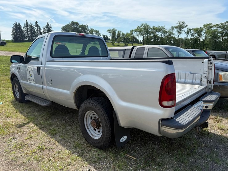 2002-ford-f250-image-3