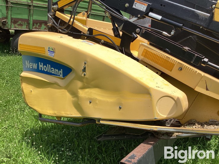 2010-new-holland-74c-image-10