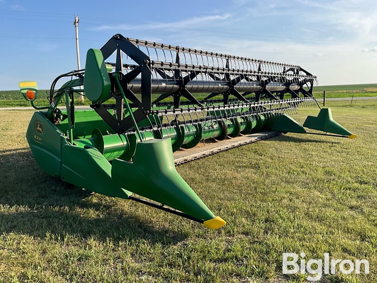 2007-john-deere-622f-image-3