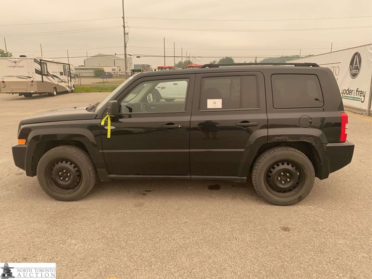 2009-jeep-patriot-sport-image-8