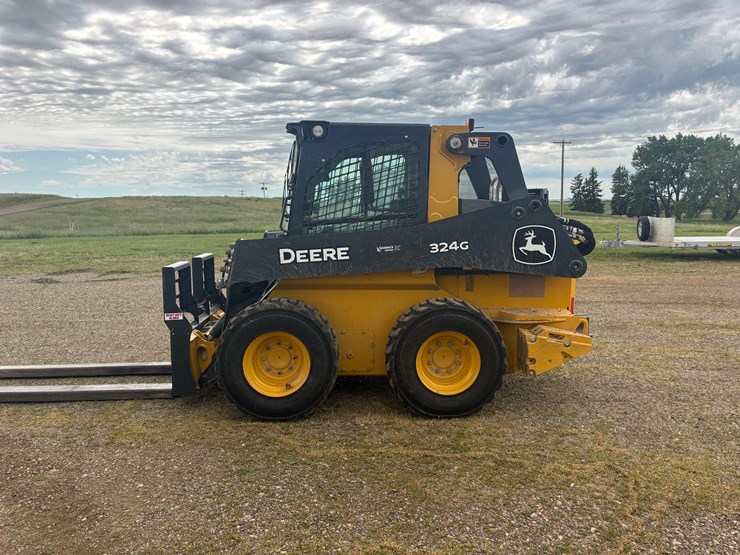 2020-deere-324g-image-7