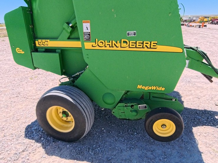 john-deere-557-image-49