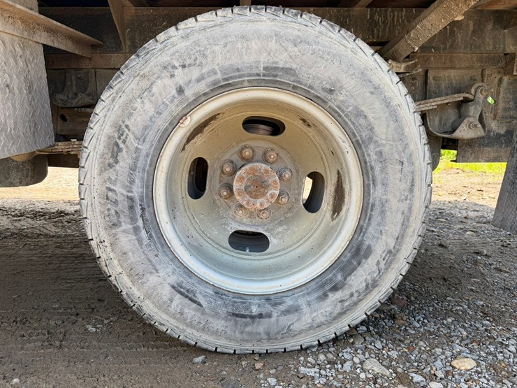 2007-chevrolet-3500-image-63