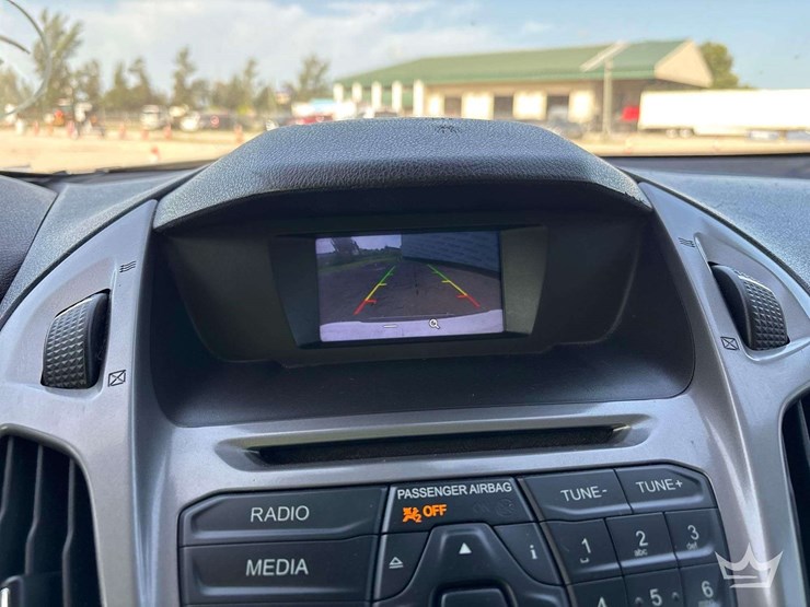 2017-ford-transit-connect-image-30