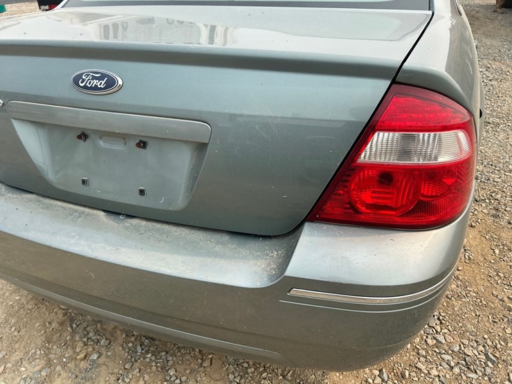 2006-ford-500-image-14