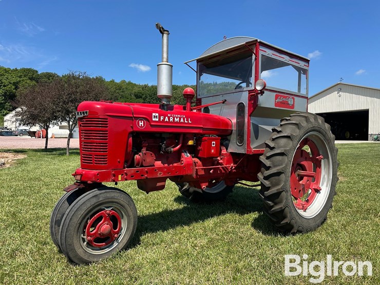 1948-farmall-h-2wd-tractor-w/automatic-mfg-cab-image-1